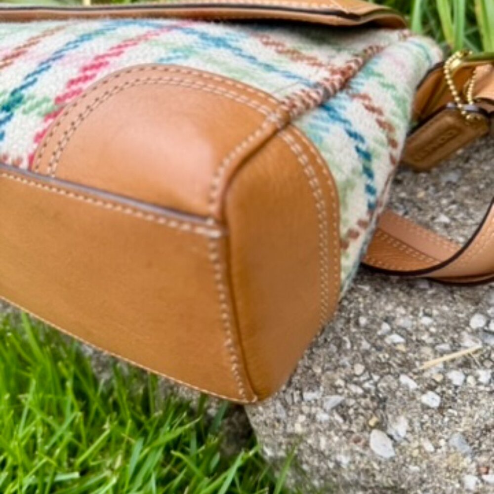 ‼️SOLD‼️Coach Y2K Wool Hampton Tattersall Houndstooth Turnlock Convertible Bag - Picture 8 of 11